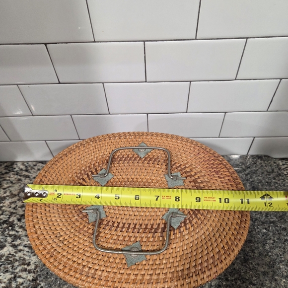 Woven Rattan Jewelry or Trinket Box with Metal Lock - Brown - Picture 8 of 9